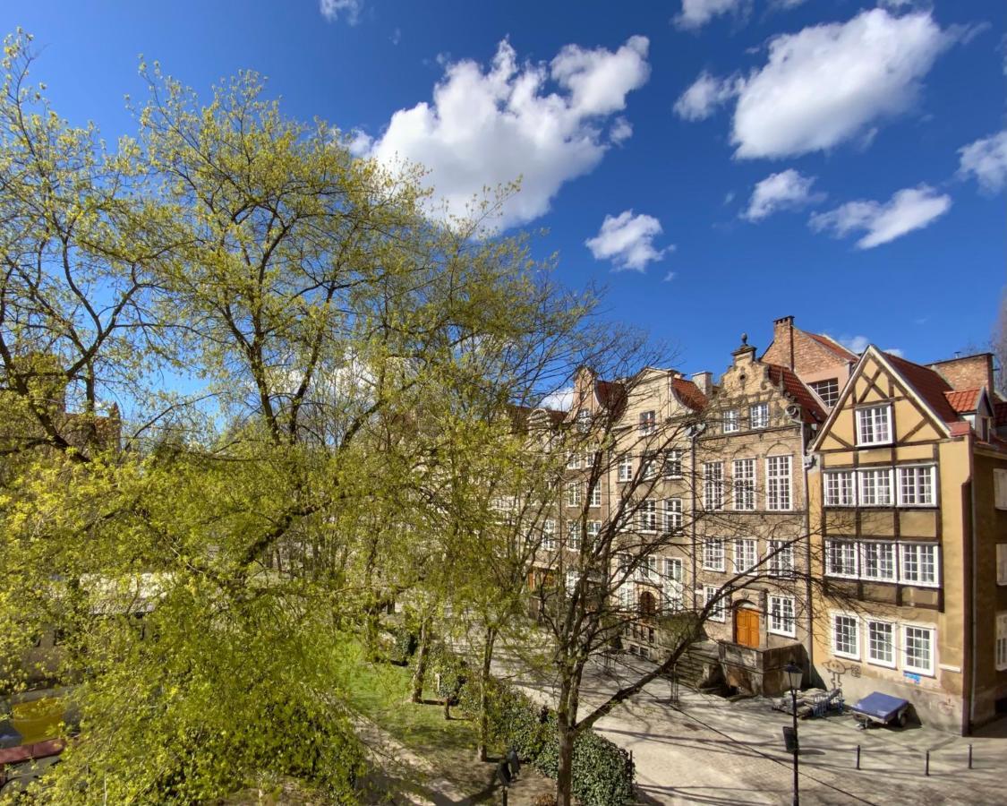 By The River Apartments Gdańsk Exteriör bild