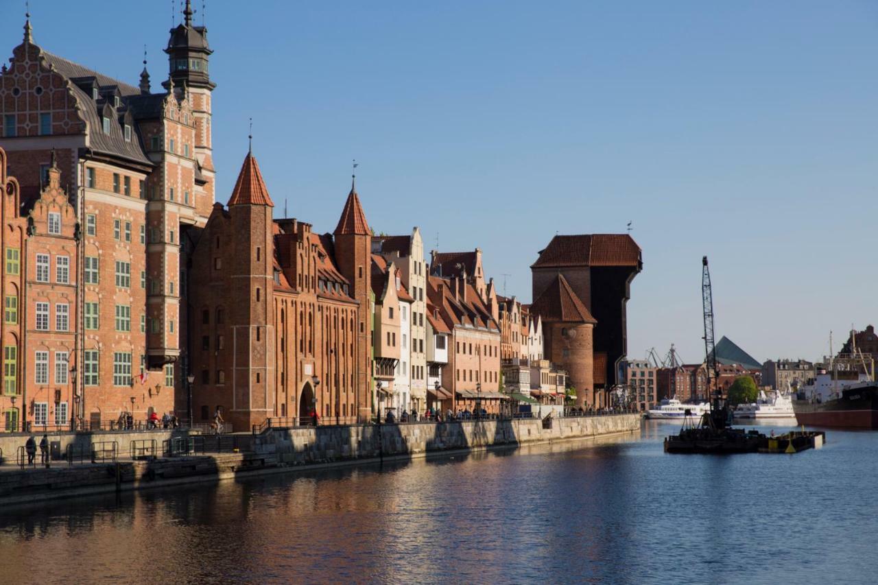 By The River Apartments Gdańsk Exteriör bild